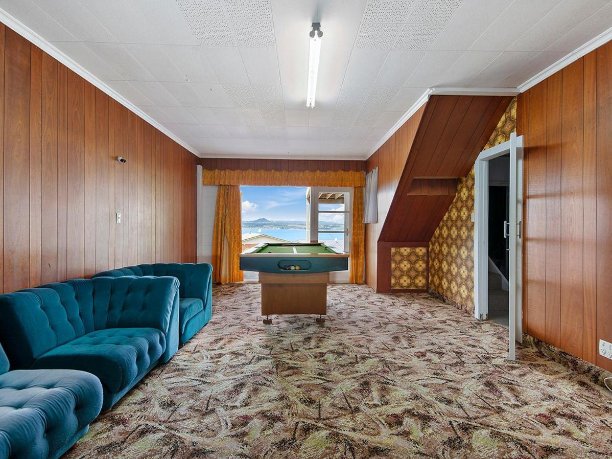 Lofty Lakeviews - Acacia Bay Holiday Home Таупо Екстериор снимка